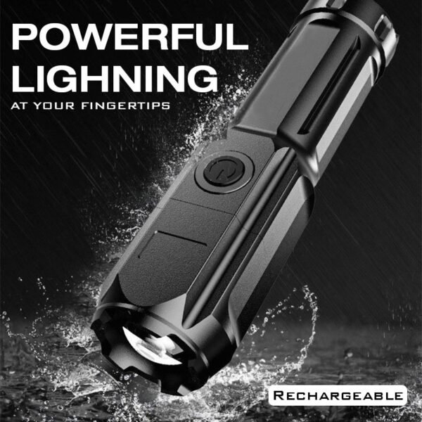 Zoom focus LED torch in black with adjustable beam - powerful lighting