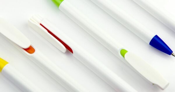5047 OASIS plastic ball pen 1.0mm with push action and glossy finish- Group