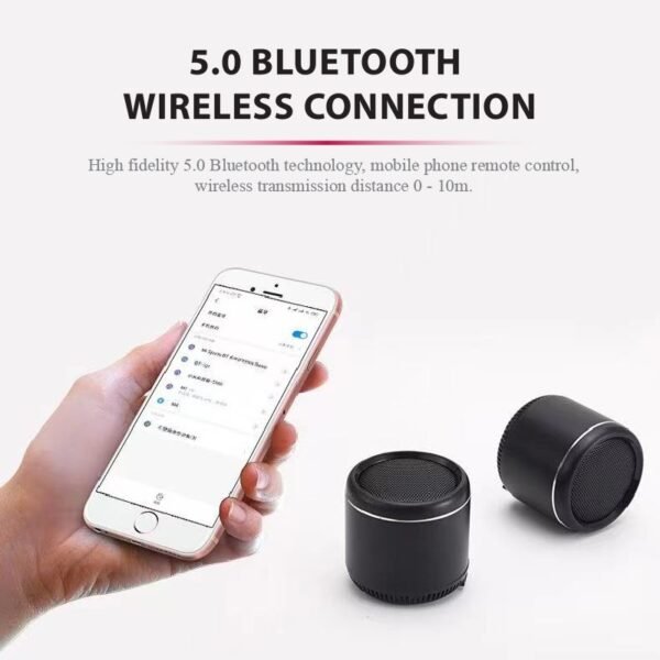 Mini bass Bluetooth speaker in black with built-in bass radiator - sastification