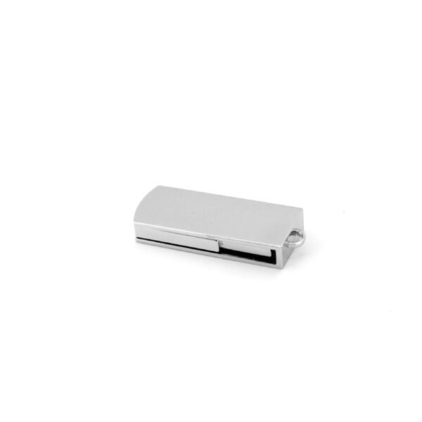 Silver rotating USB drive MT035B with alloy body and 3-year chip warranty - closed