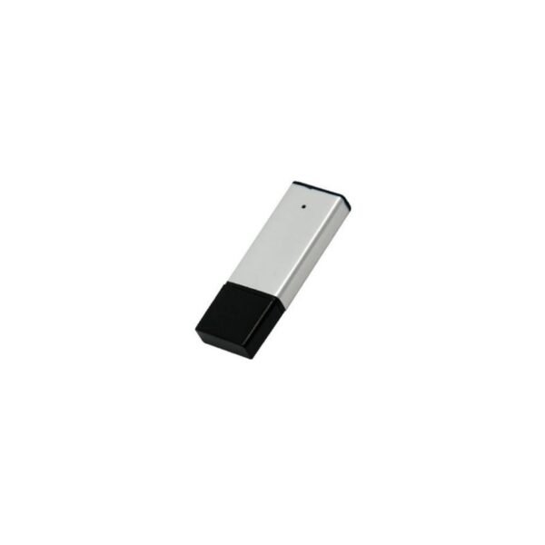 Silver USB drive MT055A with aluminium metal cap and 3-year warranty - close