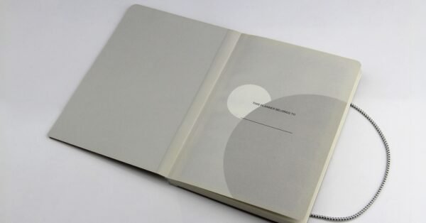 Eco infinity planner with habit tracker and calendar in recycled greyboard cover- inner2