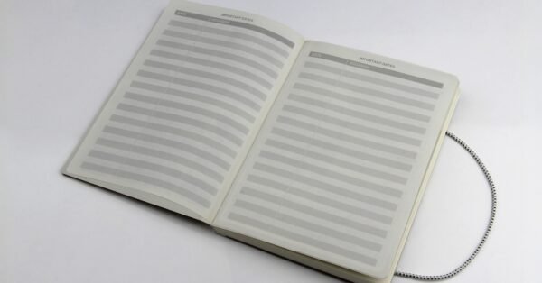 Eco infinity planner with habit tracker and calendar in recycled greyboard cover- inner4
