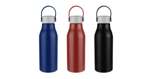 650ml recycled aluminium drink bottle with silicone strap- Group